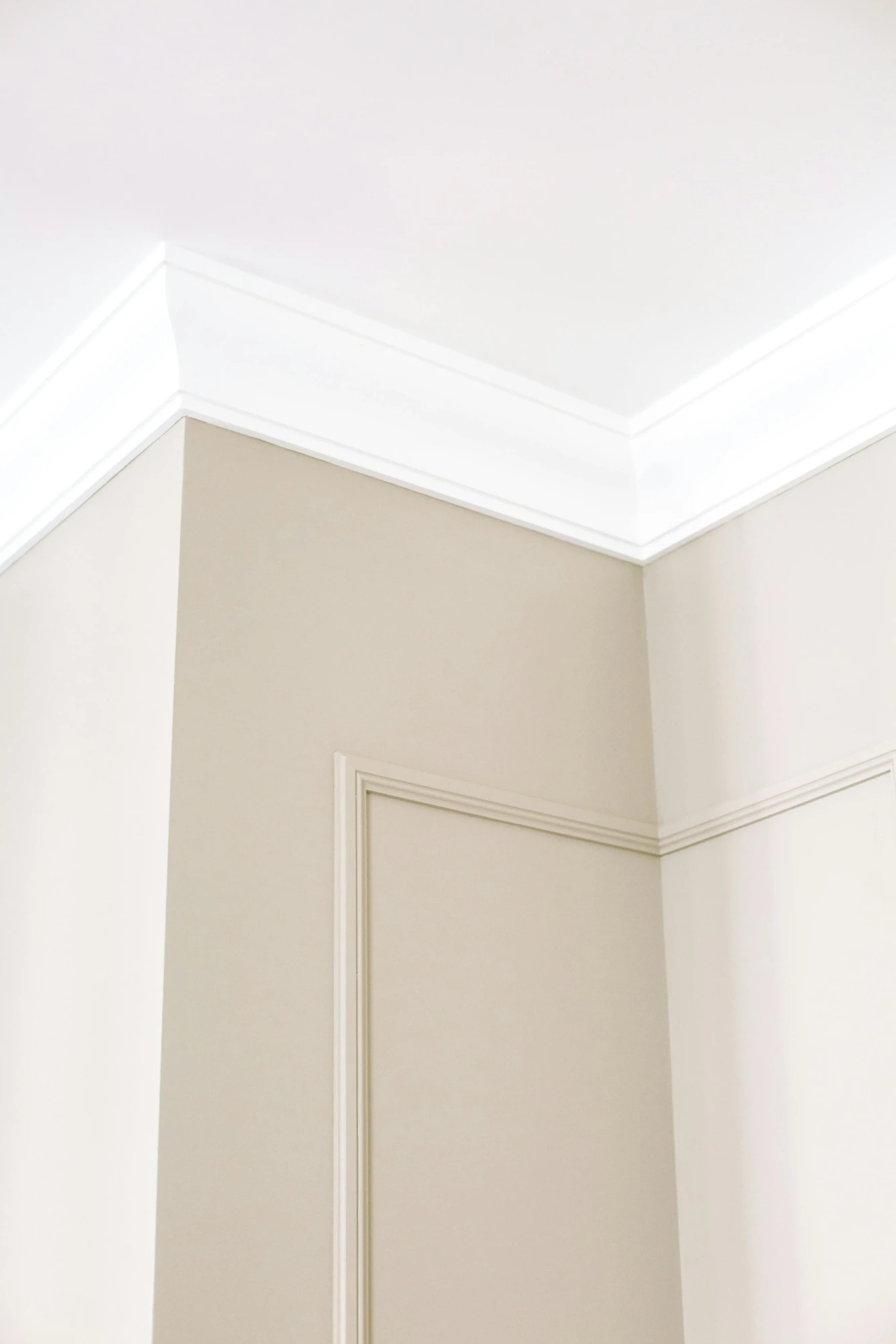 Peintre d’intérieur Paris pour rénovation et finitions soignées