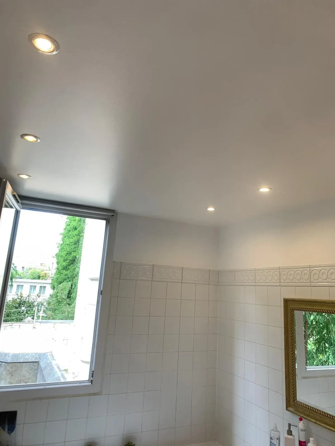 Rénovation murs plafonds et sols après dégâts des eaux Paris