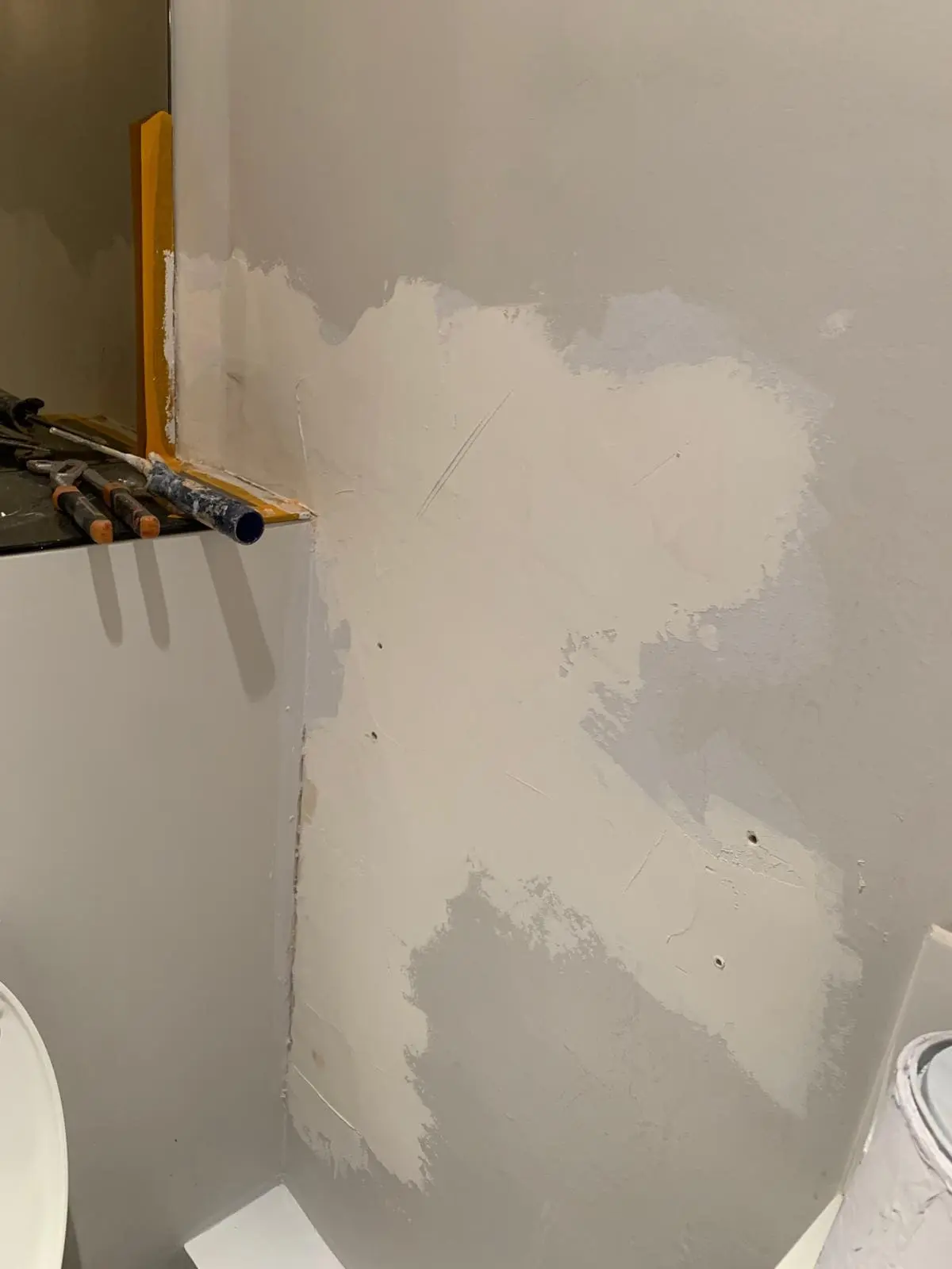 Enduiseur Paris – réparation fissures, rebouchage et enduit de finition